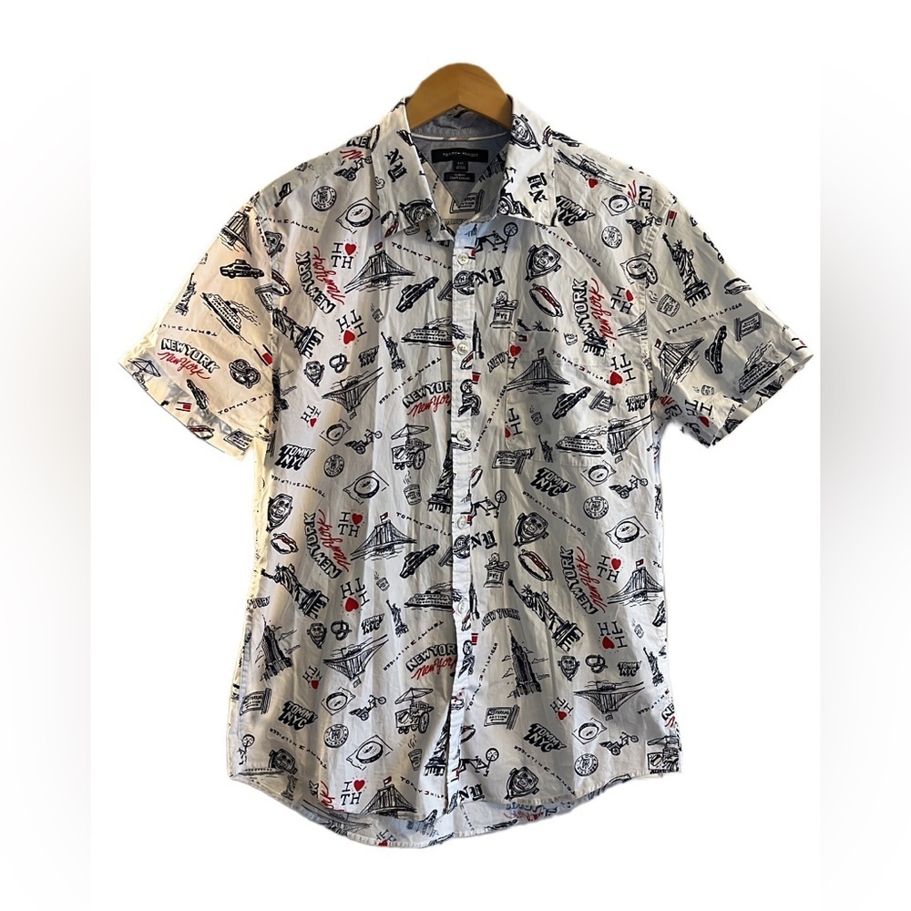 men’s Tommy Hilfiger, New York themed short sleeve shirt size large